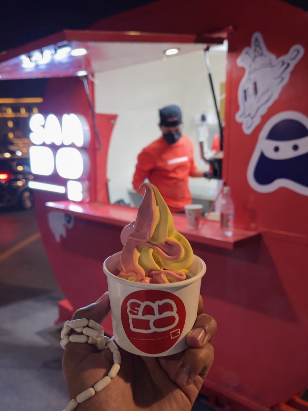 ستيشن ايسكريم | SANDO B