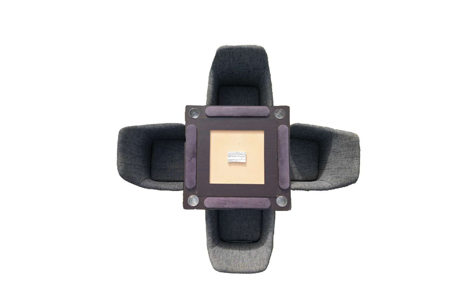 الدومينو… لعبة القطع الثقيلة