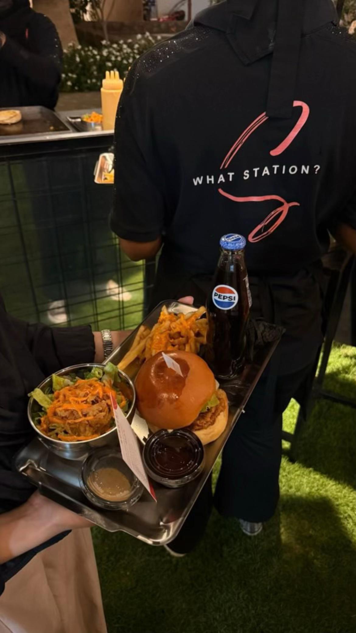 ستيشن برجر | WHAT STATION