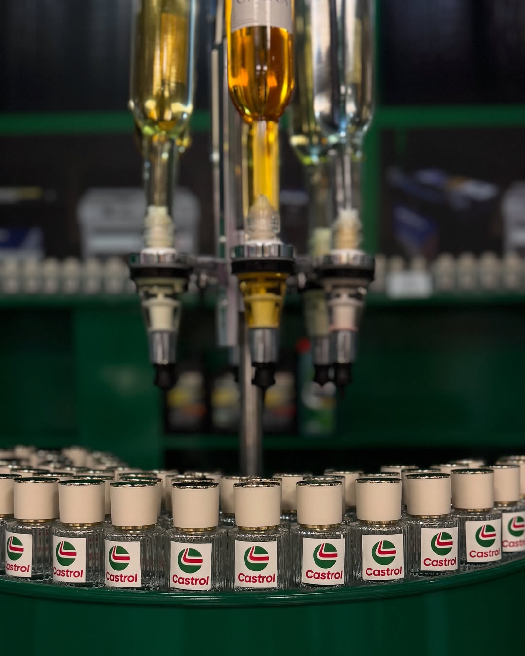 اصنع عطرك | ركن صناعة العطور